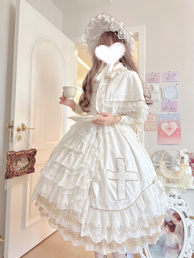 アイドル衣装 十字架飾り付き姫様フリルレースドレス
