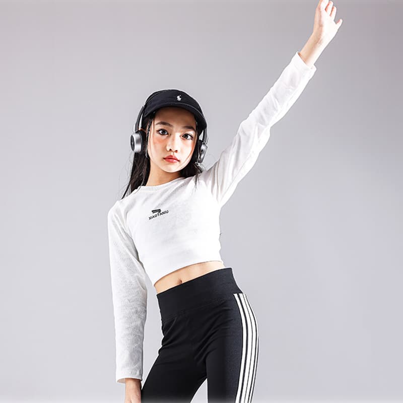 アイドル衣装 アイドル練習着 ストレッチセットアップ